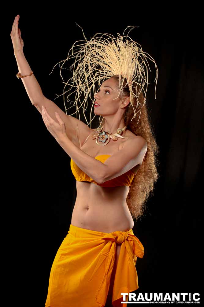 What a blast to get to shoot with a gorgeous Tahitian Dancer.  Ne-Ne was looking for shots to use to promote herself, and I got an opportunity to shoot something truly beautiful and interesting.